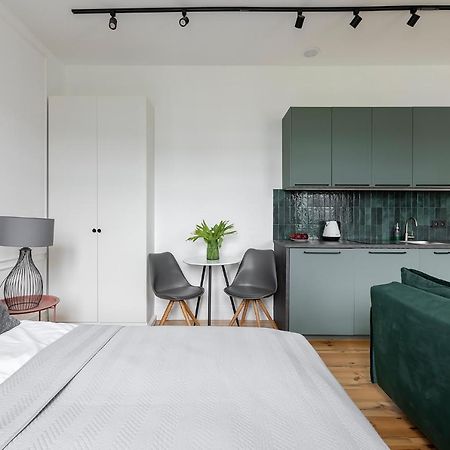 Homewell Apartments City Center พอซนาน ภายนอก รูปภาพ